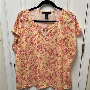Preswick & Moore Floral Short Sleeve Top in Yellow and Pink